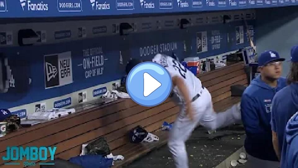 Video thumb: Clayton Kershaw was pulled in the 5th inning and was visibly unhappy about the decision. Here's a breakdown of the situation: