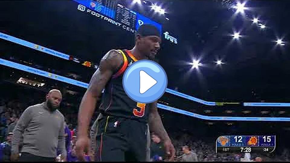 Video thumb: DiVincenzo Injures Bradley Beal with Reckless Closeout!
