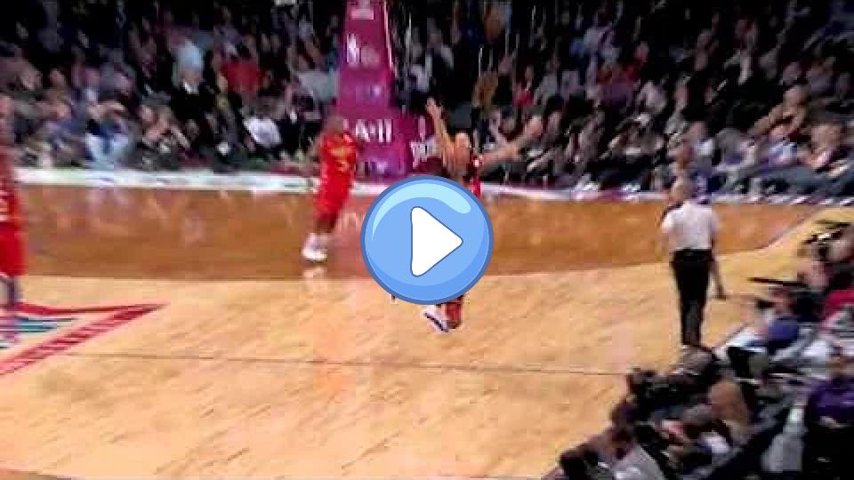 Video thumb: Dwyane Wade's Ankle Injury - 2011 All-Star Game