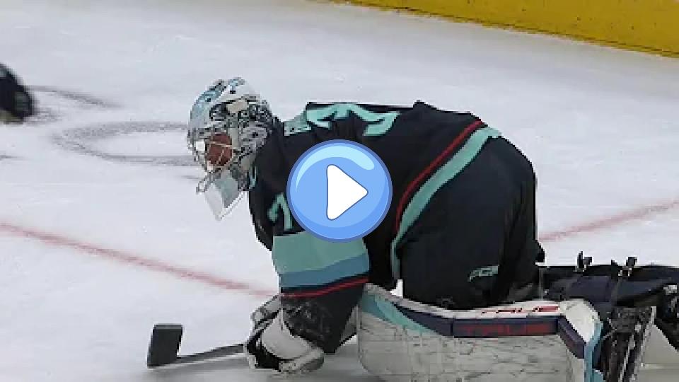 Video thumb: Philipp Grubauer's Injury