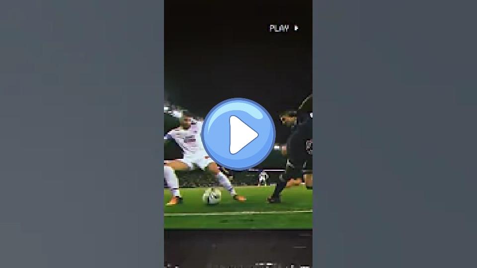 Play video: Sergio Ramos can't believe how bad PSG's defense is. 🤣😳 Video thumb: Sergio Ramos can't believe how bad PSG's defense is. 🤣😳