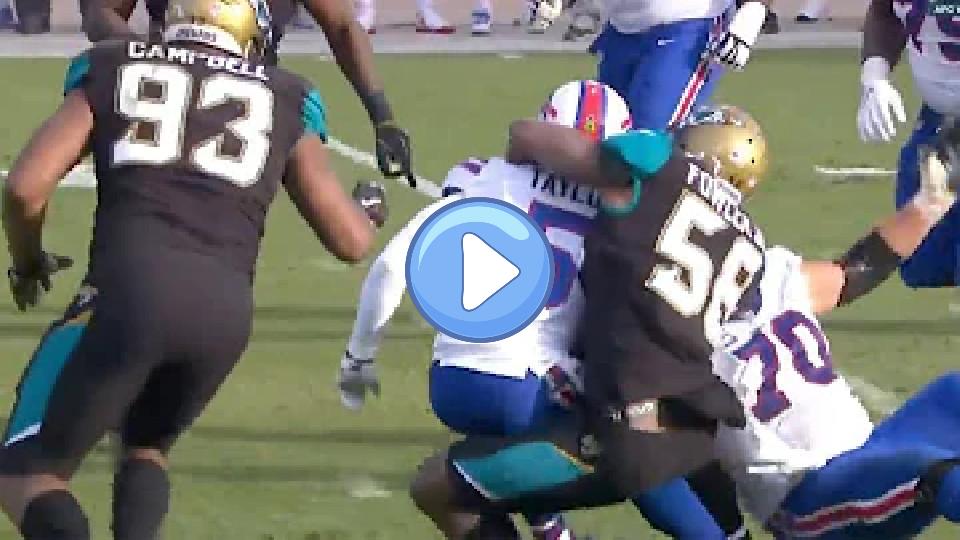 Video thumb: Tyrod Taylor Suffers Injury After His Head is Slammed by Defender