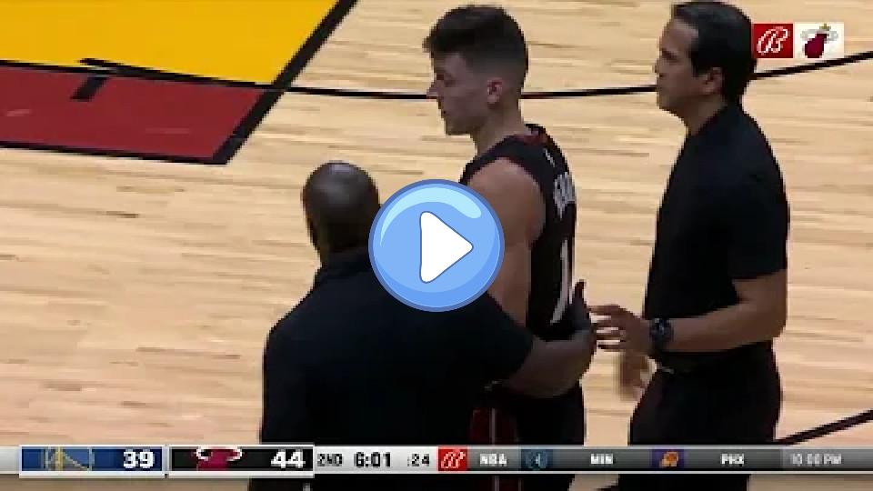 Video thumb: Tyler Herro Leaves Game With Left Eye Injury NBA 11/01/22