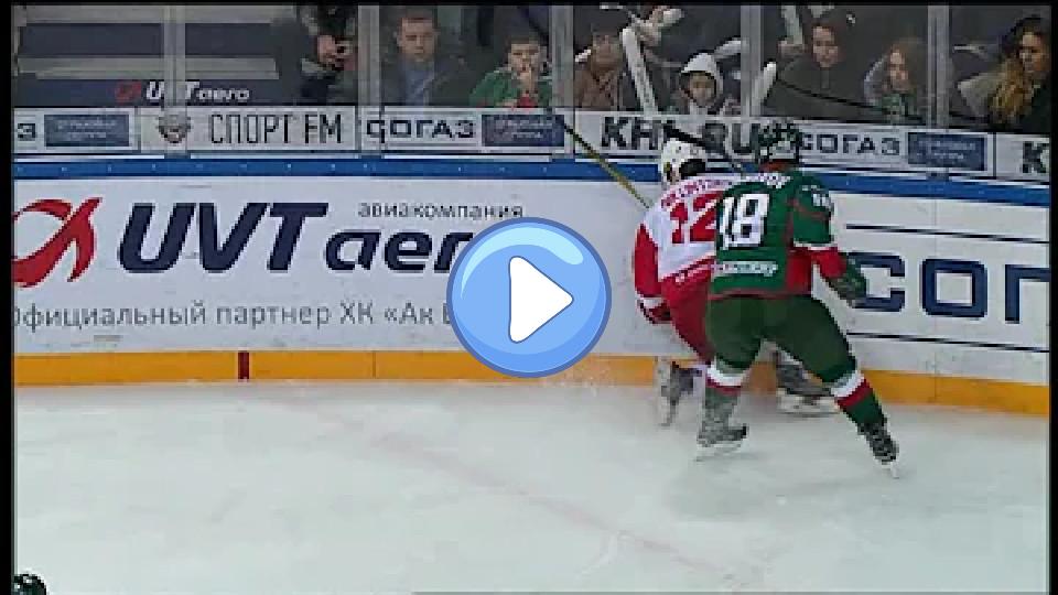 Video thumb: Nikontsev suffers a serious injury.