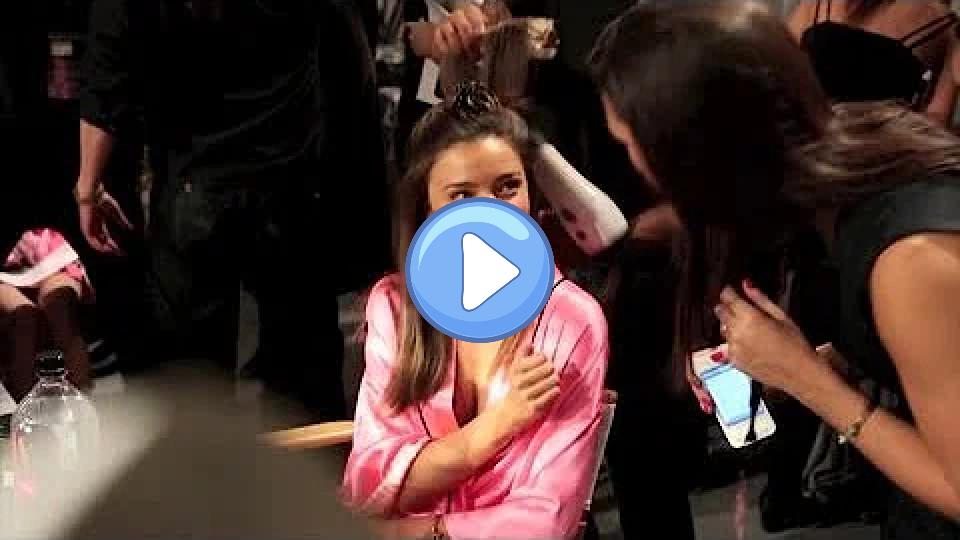 Video thumb: Miranda Kerr Suffers Neck Injury in Accident - Splash News TV