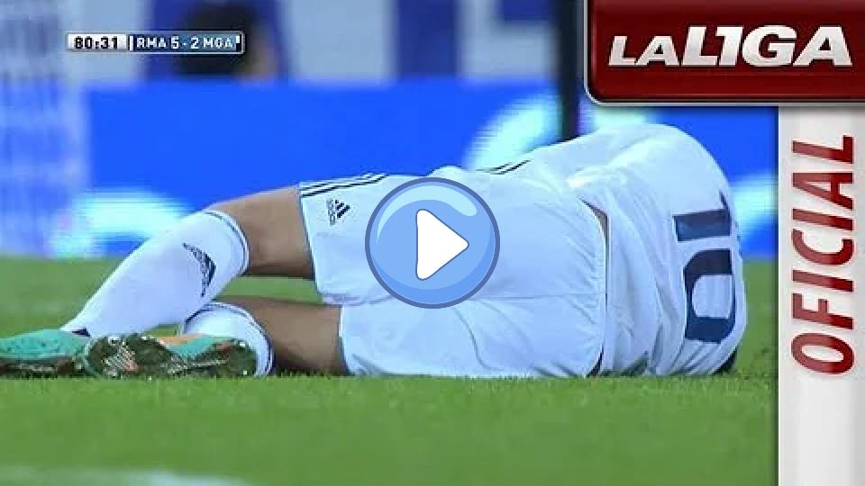 Video thumb: Injury of Mesut Özil - HD