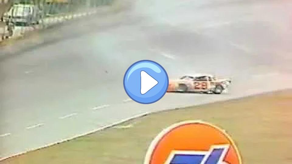 Video thumb: 1983 Cale Yarborough flip at Daytona