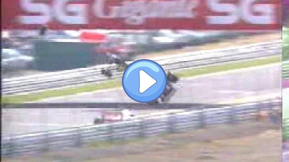 Video thumb: The accident between Berger and Mansell at Estoril in 1992
