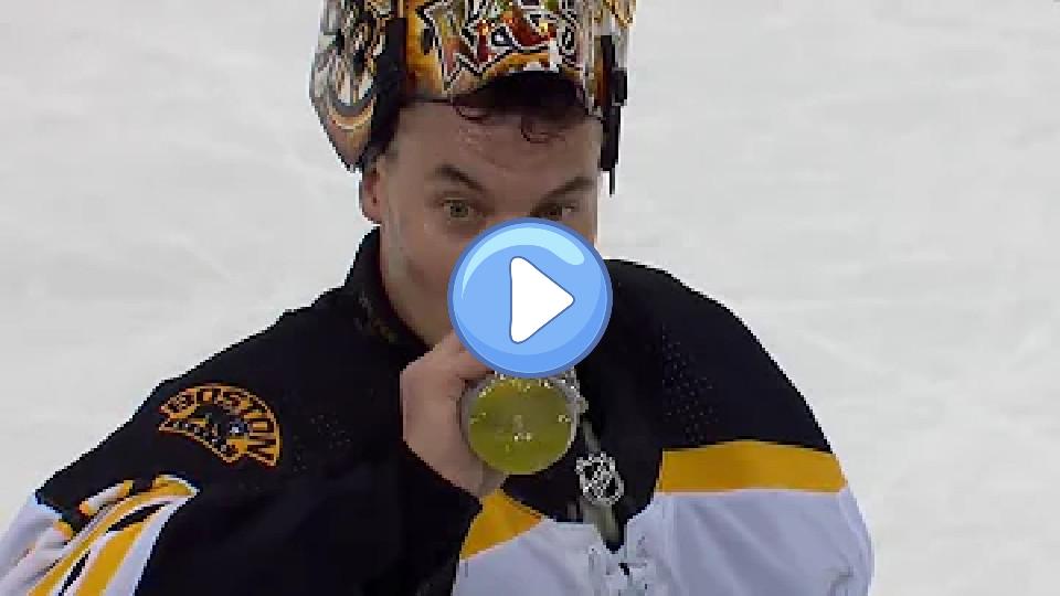 Video thumb: Tuukka Rask accidentally leaves the net in a tied game.