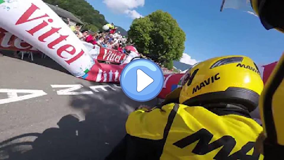 Video thumb: GoPro: Tour de France 2016 - Stage 7 - 1KM Banner Crashes on Adam Yates