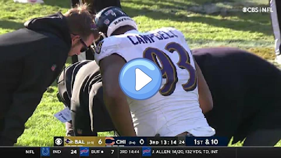 Video thumb: Calais Campbell's hilarious fake injury against the Bears