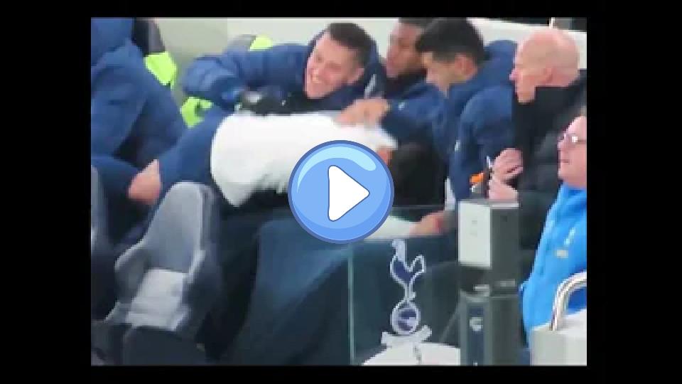 Video thumb: Cristian Romero loves Son Heung-min 😘 #Shorts