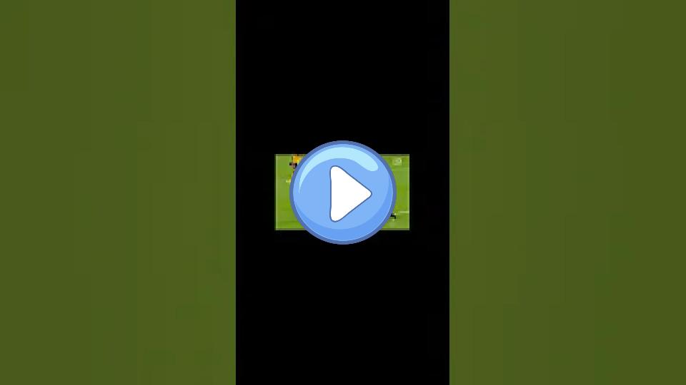 Video thumb: Rui Patricio suffers head injury in horrific collision in Wolves vs Liverpool match.