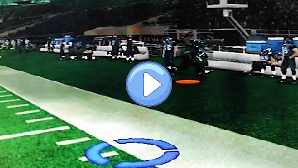 Video thumb: Seahawks' Matt Flynn runs and hits coach in an accident.