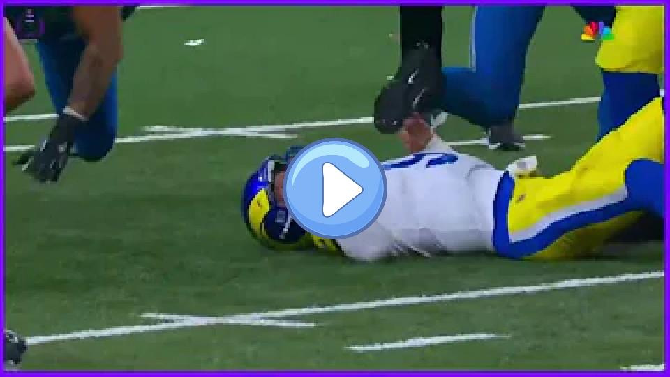 Video thumb: Matthew Stafford Injured vs. the Lions in NFL Playoffs