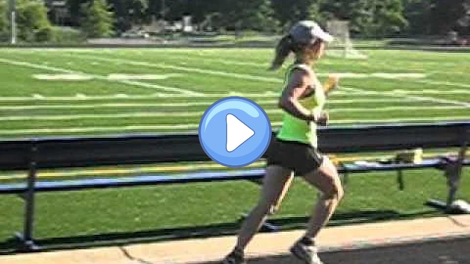 Play video: Caitlin's running injury Video thumb: Caitlin's running injury