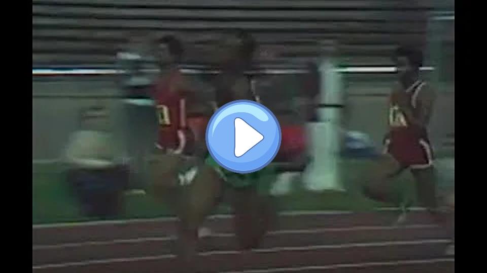 Video thumb: HARALD SCHMID VS EDWIN MOSES (1977) The Amazing Run, Berlin ISTAF, Berlin