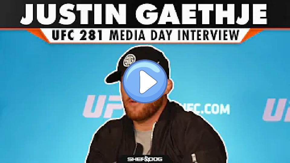 Video thumb: Justin Gaethje Shares Story About Unfortunate Injury Suffered Before Oliveira Fight | UFC 281 Media Day