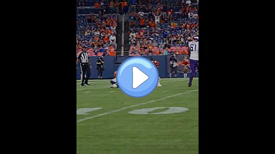 Video thumb: HIGHLIGHT: Nik Bonitto gets a second sack of Kellen Mond in as many snaps | #shorts