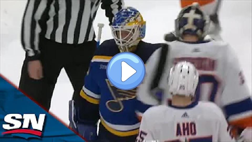 Video thumb: Jordan Binnington Criticizes Ilya Sorokin After Second Period Ends