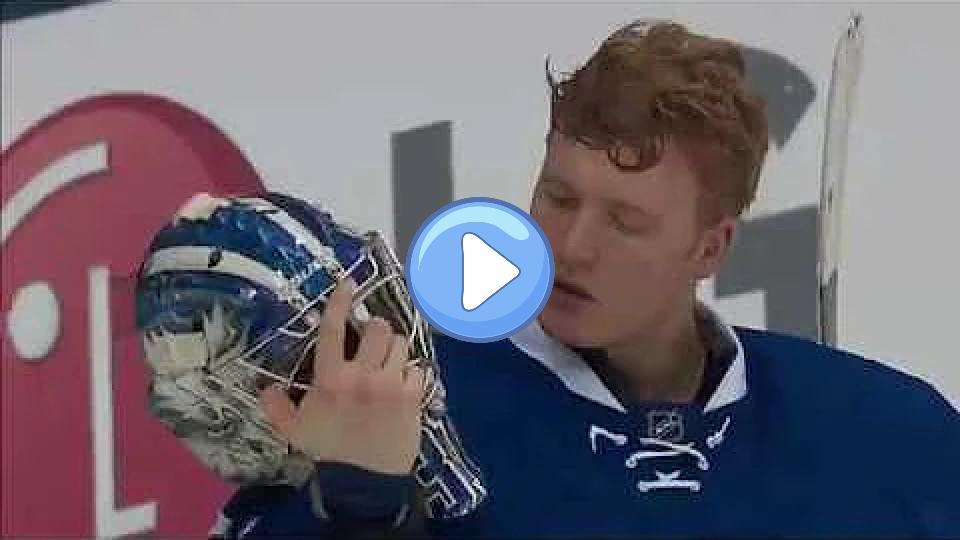 Video thumb: Gotta See It: Andersen takes Smith's howitzer off the mask
