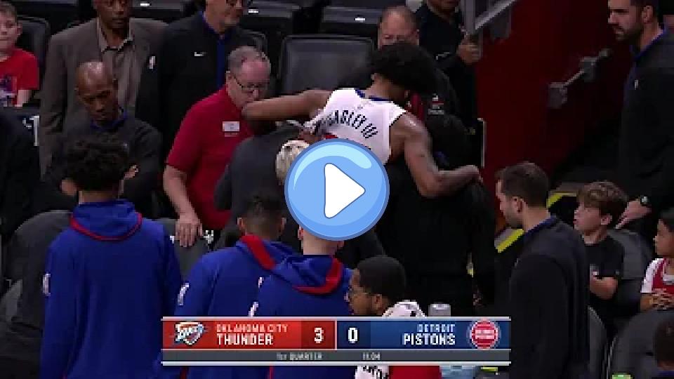 Video thumb: Marvin Bagley III Suffers Gruesome Knee Injury After Doing Splits