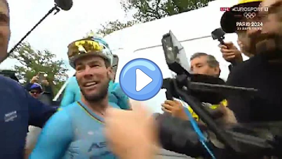 Video thumb: Legendary: Mark Cavendish Breaks Eddy Merckx's Sprint Stage Record