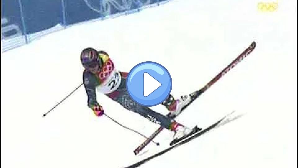 Video thumb: Bode Miller hits the gate! Torino 2006 Super-G