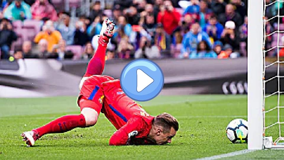 Video thumb: Goalkeeper Mistake Moments