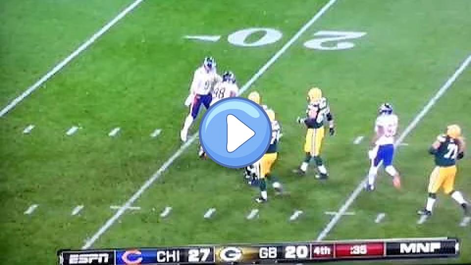 Video thumb: Corey Wootton sacked Seneca Wallace on 11/4/13.