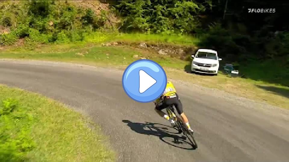 Video thumb: Tadej Pogačar Crashes on Descent of Stage 18 in 2022 Tour de France