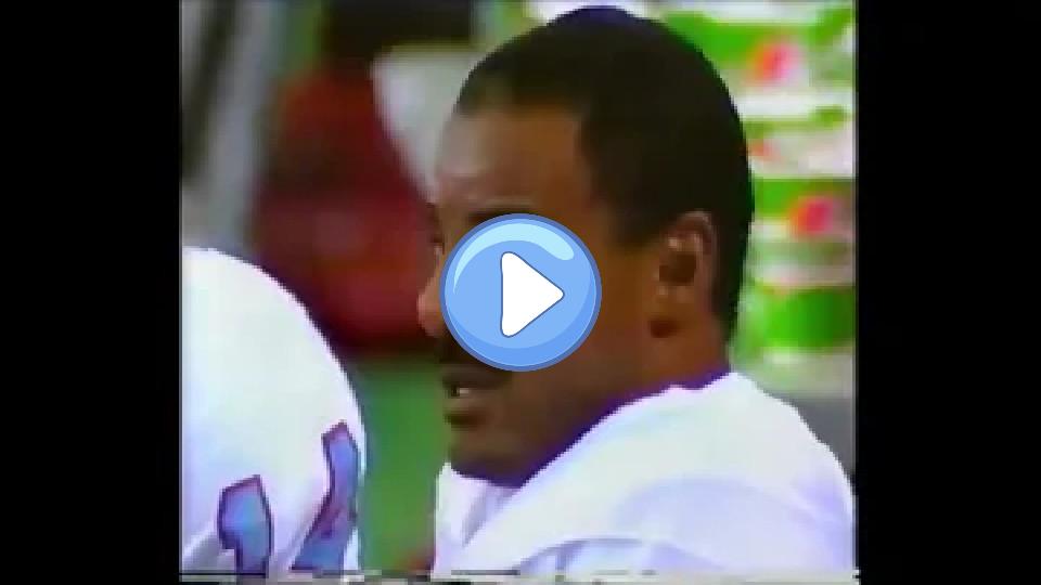 Video thumb: Warren Moon Nearly Crippled Against Vikings