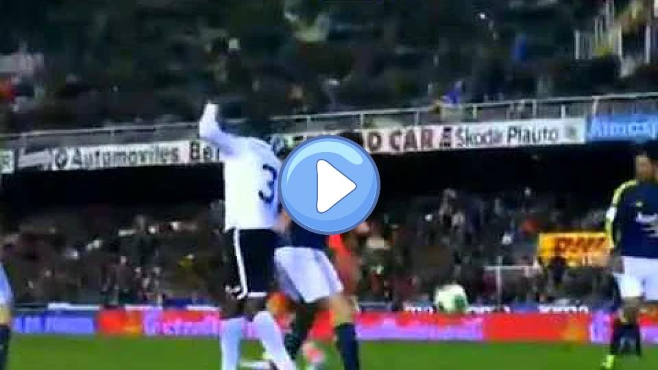 Play video: On January 23, 2013, during the match between Real Madrid and Valencia, Iker Casillas sustained a hand injury. Video thumb: On January 23, 2013, during the match between Real Madrid and Valencia, Iker Casillas sustained a hand injury.