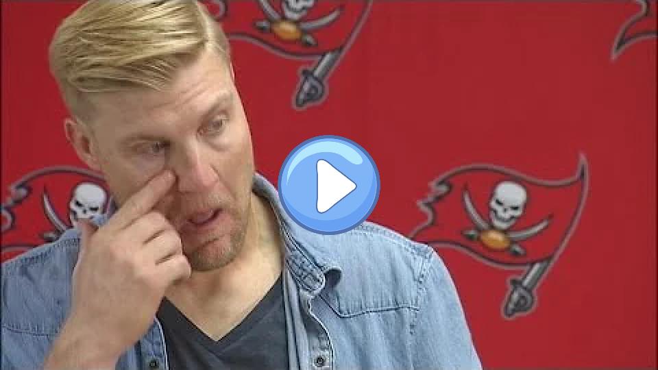 Video thumb: Bucs QB Josh McCown cries during post-game press conference