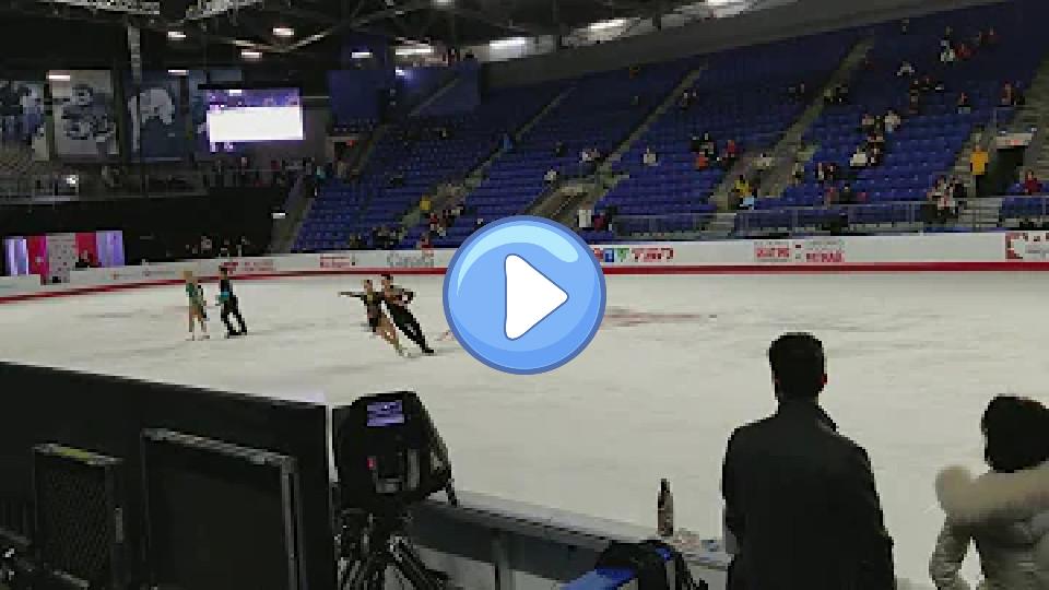 Video thumb: Scott Moir falling (and striking a pose) at the Canadian Nationals