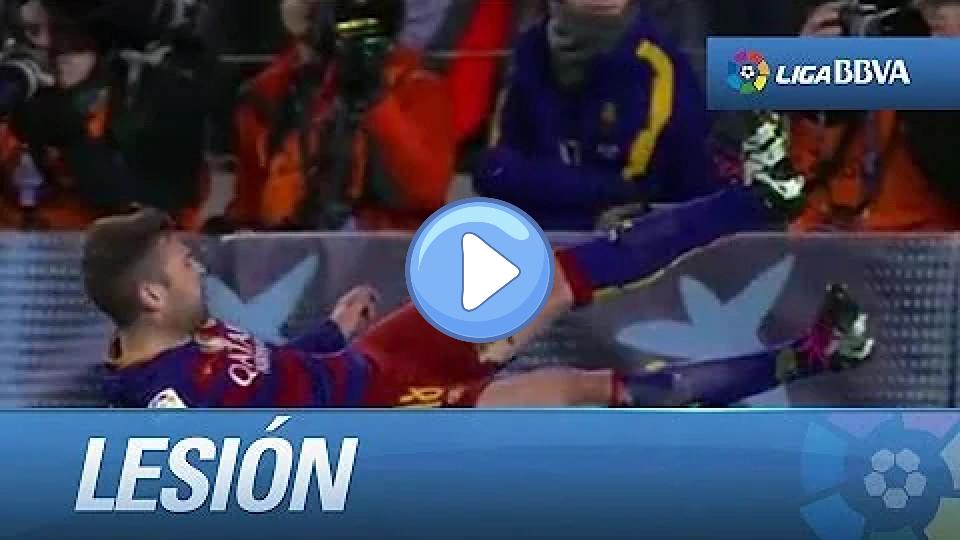 Video thumb: Injury of Jordi Alba after a long career