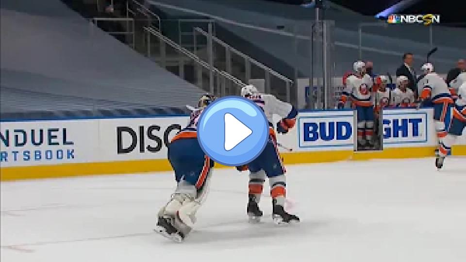 Video thumb: Johnny Boychuk Loses Skate Blade; Semyon Varlamov Shoves Boychuk Toward Islanders' Bench