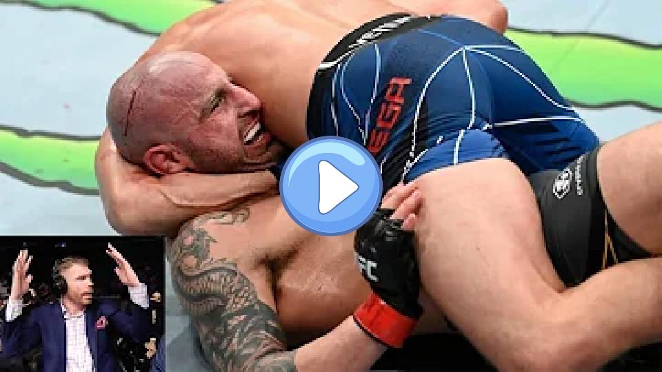 Play video: Commentators' Reactions to Volkanovski's Escapes Video thumb: Commentators' Reactions to Volkanovski's Escapes