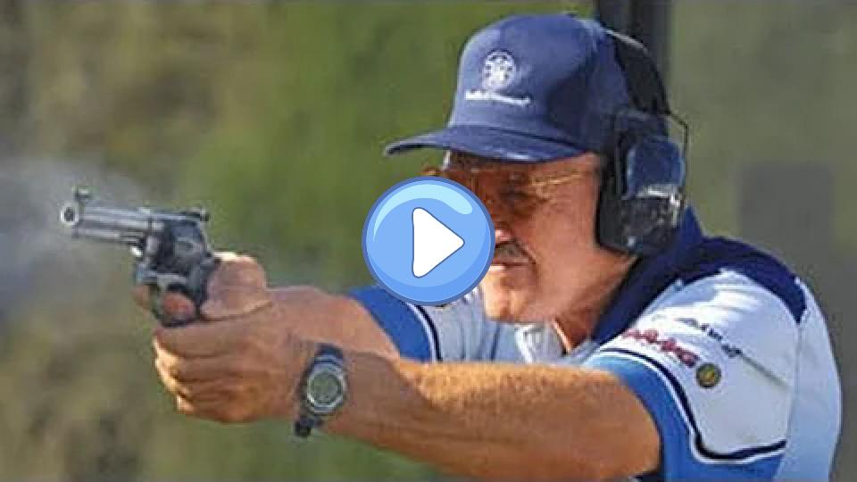 Video thumb: Fastest shooter ever, Jerry Miculek - World record: 8 shots in 1 second & 12-shot reload! HD