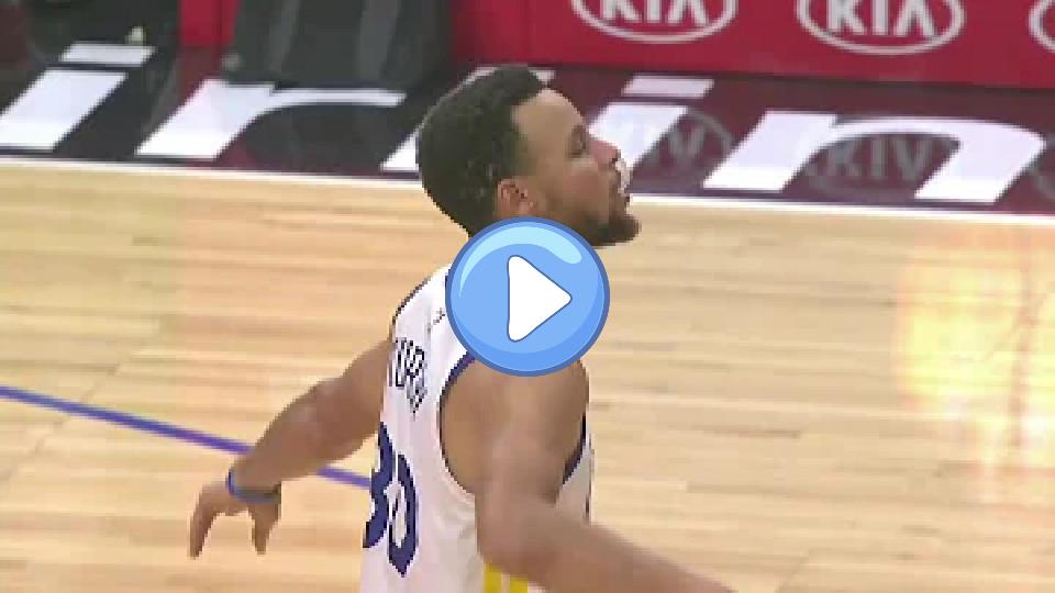 Video thumb: Blake Griffin Injury! Warriors vs. Clippers 2017-2018 season