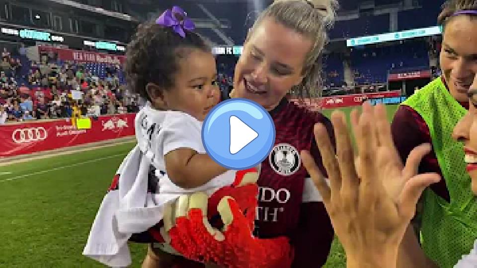 Play video: Orlando Pride Celebrate NWSL All-Time Saves Record Holder: Ashlyn Harris Video thumb: Orlando Pride Celebrate NWSL All-Time Saves Record Holder: Ashlyn Harris
