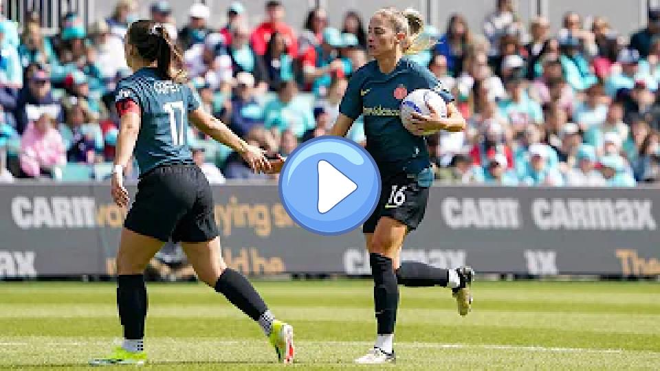 Video thumb: GOAL | Janine Beckie marks her return to action with a perfectly placed shot