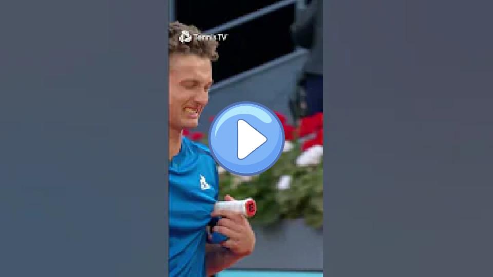 Video thumb: Heartbreaking Scenes as Lehecka Retires vs. Auger-Aliassime