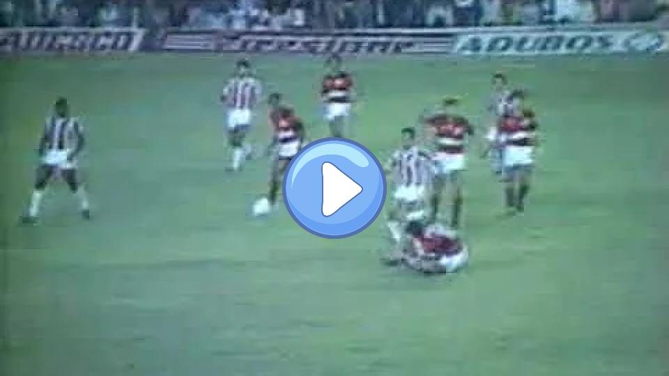 Video thumb: In 1985, Zico became a victim of violence by Márcio Nunes from Bangu.