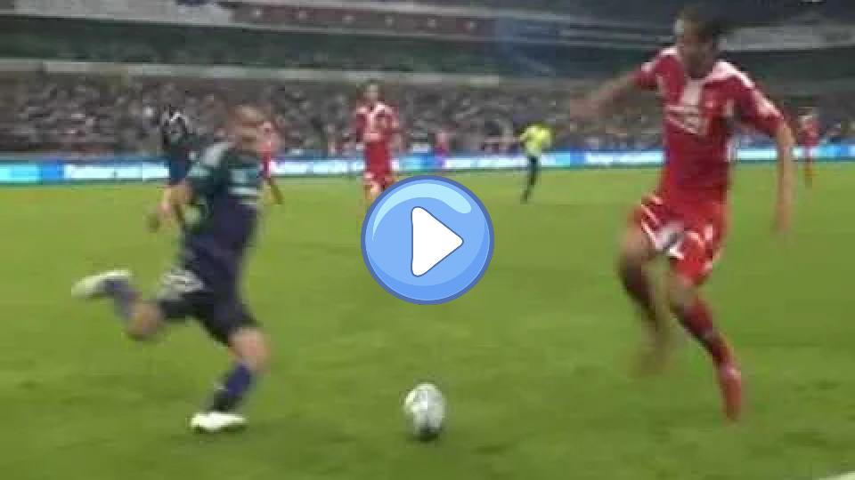 Video thumb: Axel Witsel breaks Wasilewski's leg during Anderlecht-Standard match