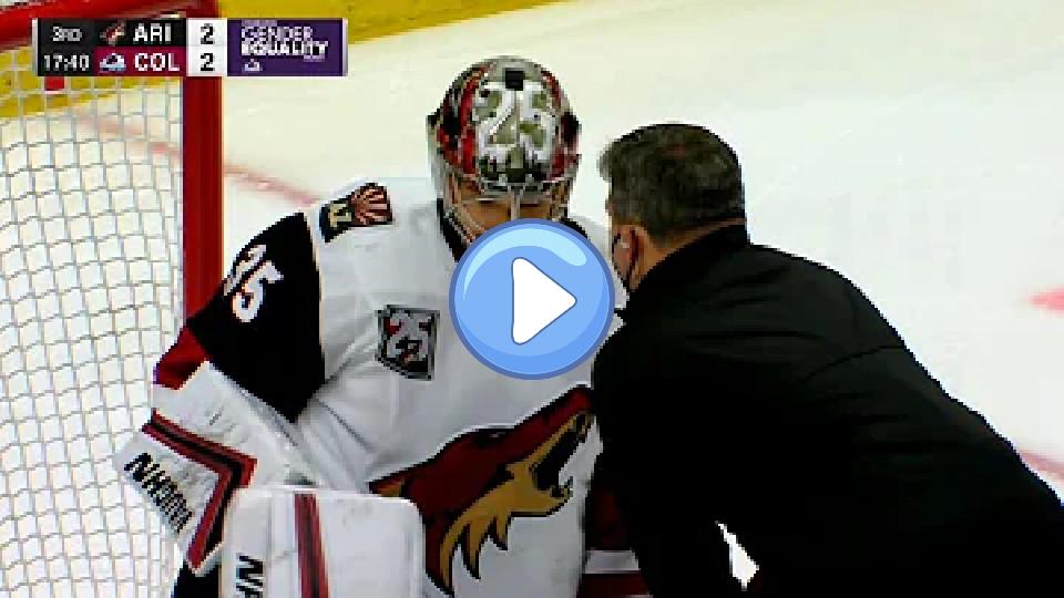Play video: Darcy Kuemper Yells at Ref to Stop Play, Exits the Game Afterwards Video thumb: Darcy Kuemper Yells at Ref to Stop Play, Exits the Game Afterwards