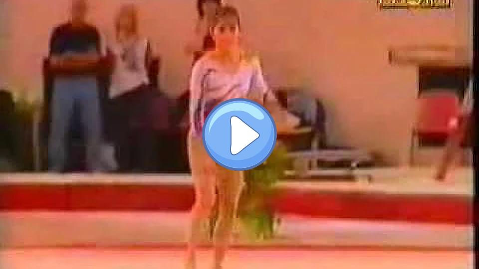 Video thumb: Florica Leonida's clip of her injury on the floor 03