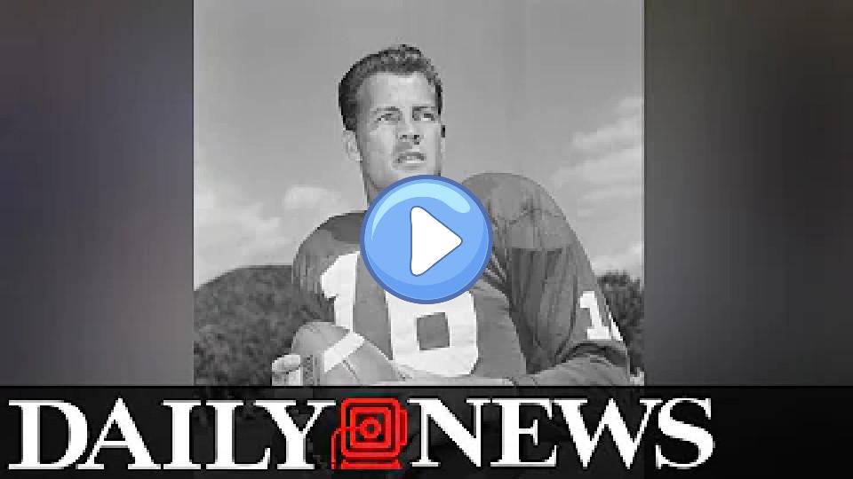 Play video: Giants Legend Frank Gifford Diagnosed with CTE Posthumously Video thumb: Giants Legend Frank Gifford Diagnosed with CTE Posthumously