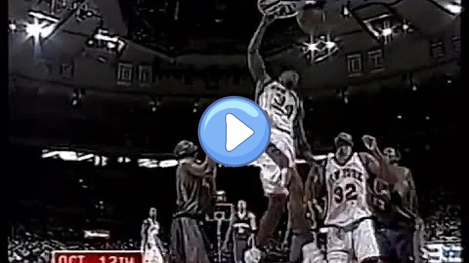 Video thumb: McDyess' Knee Injury • 10/12/02