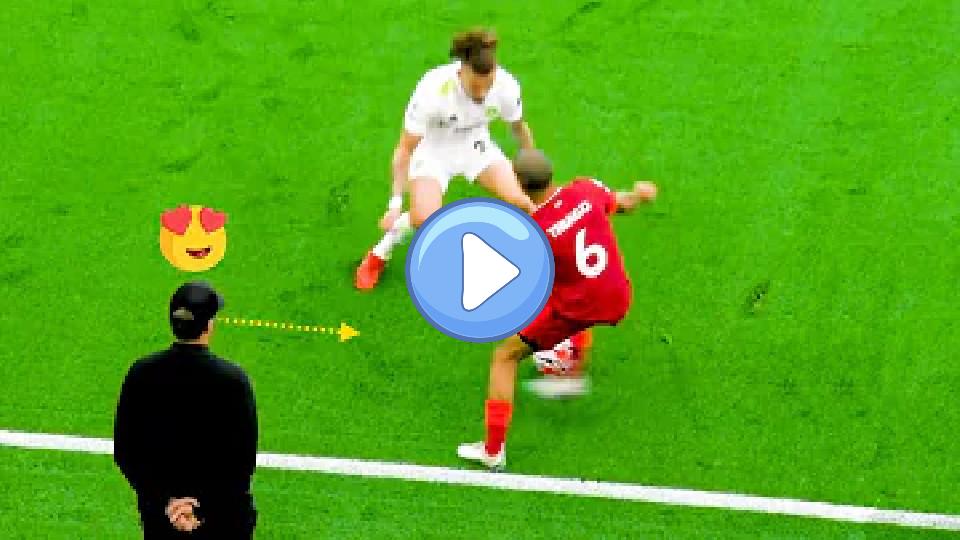 Play video: Here's Why Klopp Loves Thiago Alcântara! Video thumb: Here's Why Klopp Loves Thiago Alcântara!